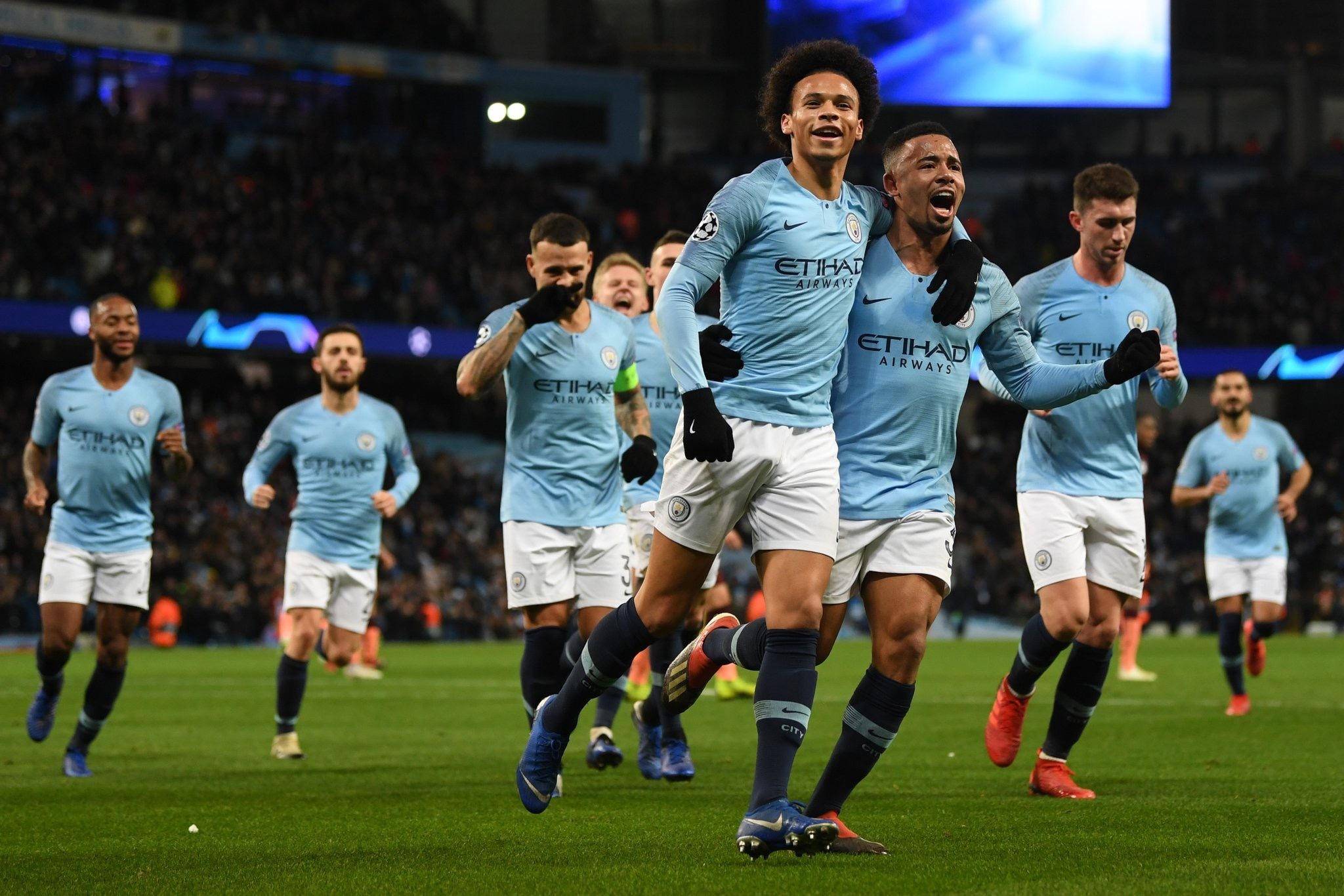 的足球近年 的足球近年