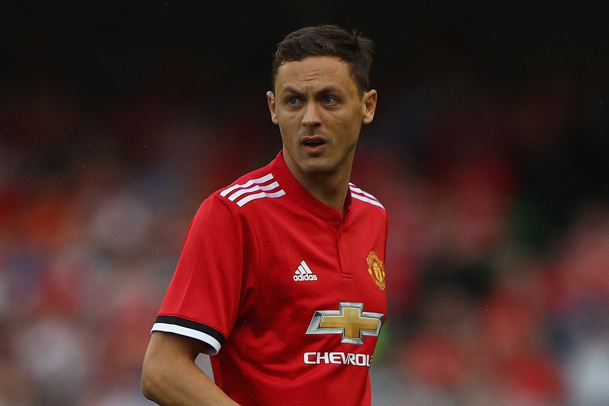 防线的一大 防线的一大