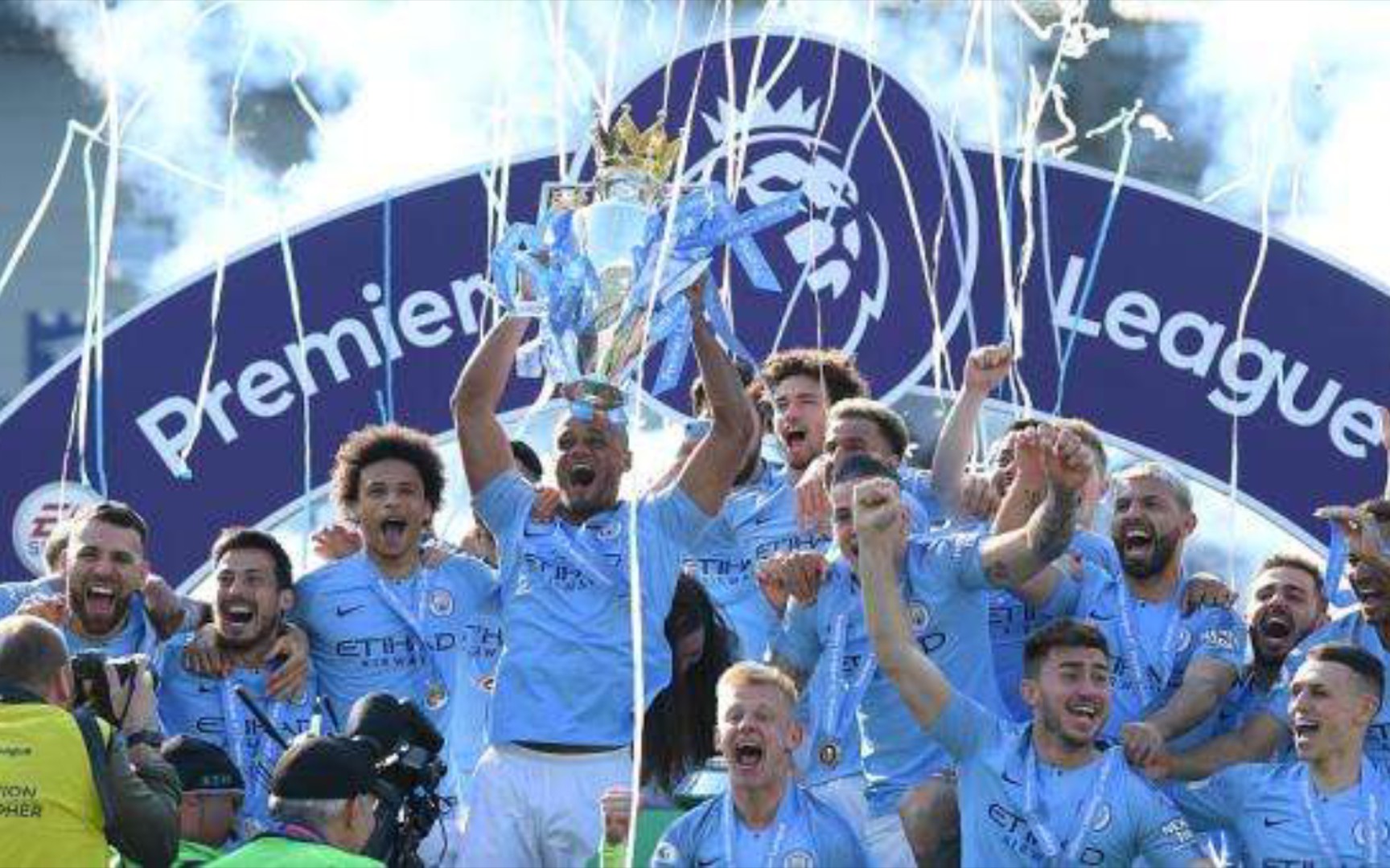 力和杰出的 力和杰出的