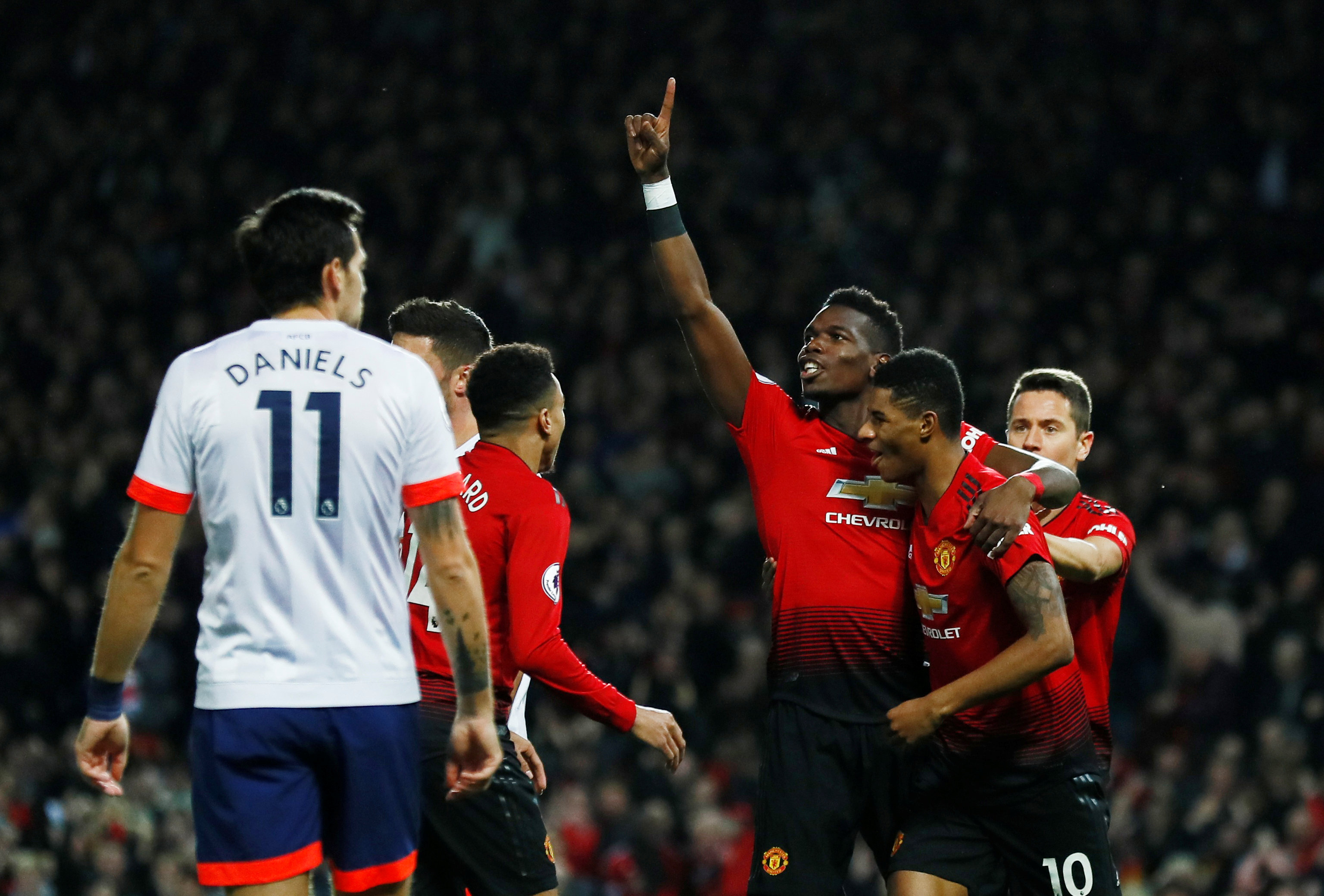 看似被动 看似被动